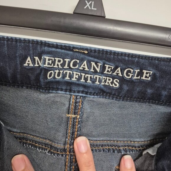 American Eagle Outfitters Womens Dark Wash Skinny Jeans Size 6 Short - Picture 3 of 6